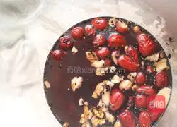 Illustration of making grain rice paste 2