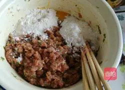 Illustration of how to make meatballs and potato rice bowl 7