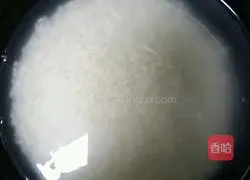 Illustration of how to make ham and potato braised rice 3