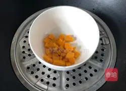 Illustration of how to make sweet pumpkin rice cereal 2