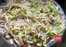 Illustration of Henan braised noodles 6