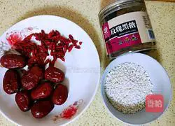 Rose, brown sugar and wolfberry beauty porridge (menstrual conditioning) illustration 1