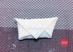 Illustration of how to make mini spring rolls 5