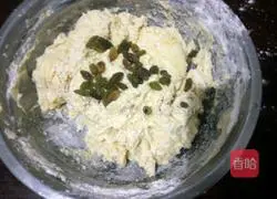 Illustration of how to make corn cake 3