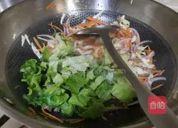 Illustration of how to make fried rice noodles 8
