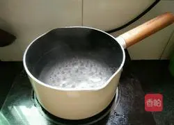 Illustration of how to make green bean, carrot and meat porridge 4