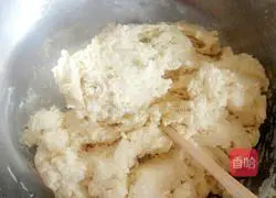 Illustration of how to make cornmeal cake 3