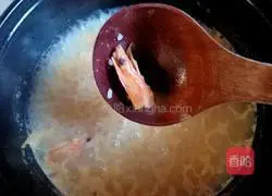 Illustration of how to make shrimp porridge 9