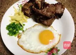 Illustration of how to make braised pork ribs claypot rice 2