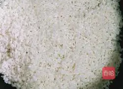 Illustration of how to make pork ribs stuffed rice 10