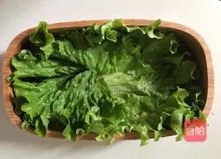 Smoked Salmon Rice Balls - Illustration of Office Lunch Box 3