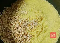 Illustration of how to make yam and millet porridge 4