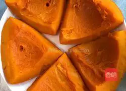 Illustration of how to make pumpkin hair cake 1