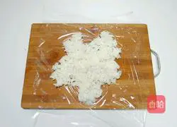 Illustration of how to make leopard print double rice balls 4