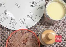 Illustration of how to make coconut milk and five-grain eight-treasure rice 9