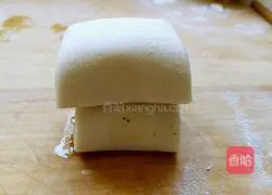 Illustration of how to make salt and pepper rolls 12