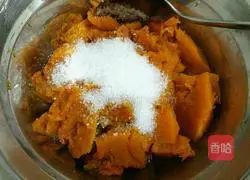 Illustration of how to make pumpkin hair cake 2
