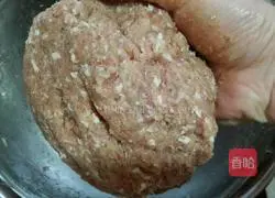 Pork burger recipe illustration 7