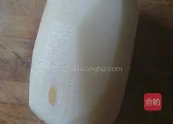 Illustration of how to make pot stickers stuffed with lotus root and meat 5