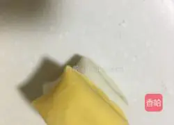 Illustration of how to make mandarin duck sweet flower rolls 8