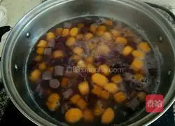 Illustration of making homemade taro and potato balls 5