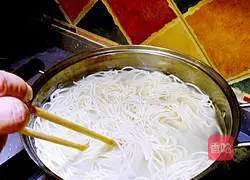 Illustration of how to make Sichuan sesame cold noodles (for three people) 1