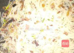 Illustration of how to make fried rice noodles 8