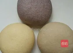 Three-color steamed buns Illustration of how to do it 2