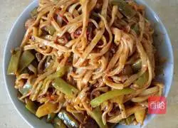 Illustration of Beef Braised Noodles 10