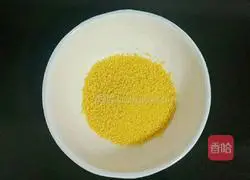 Illustration of how to make papaya and millet porridge 3