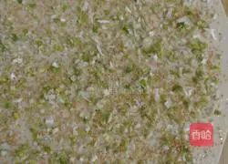 Illustration of how to make sesame and green onion flower rolls 2