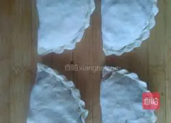 Illustration of how to make leek box 15