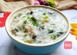 Illustration of how to make preserved egg and lean meat porridge 14