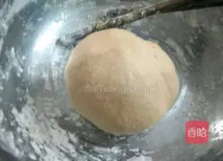 Illustration of how to make corrugated flower rolls 3