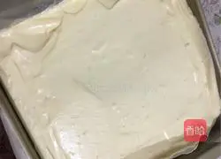 Strawberry and Mango Double Box Cake Recipe Illustration 10