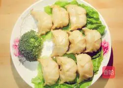 Illustration of how to make pot stickers 9