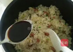 Illustration of how to make braised radish and sausage rice 15