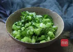 Illustration of how to make cabbage lean meat porridge 3