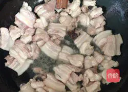 Illustration of spicy braised noodles 1