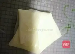 Illustration of how to make Chaos Skin Spring Rolls 4