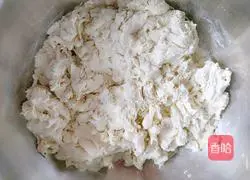 Illustration of how to make love chocolate flower rolls 4