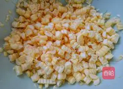 Illustration of how to make crispy pot stickers 3