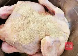 Illustration of how to make rice cooker baked chicken 5