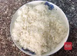 Illustration of how to make Japanese rice balls 1