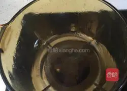 Illustration of how to make sausage and cured clay pot rice 2