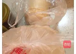 Illustration of how to make local vegetable spring rolls 4