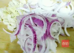 Illustration of how to make seafood and chicken risotto 2