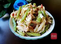 Illustration of the authentic old Beijing lentil braised noodles 10