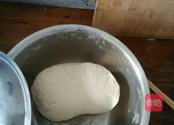 Illustration of how to make braised beans and noodles 2