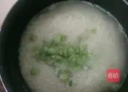 Illustration of how to make green bean braised rice 4